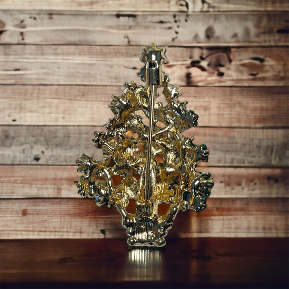 Christmas Tree Brooch - Picture 2 of 2